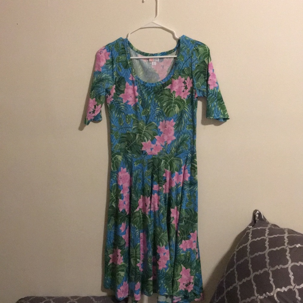 Lularoe Nicole Dress